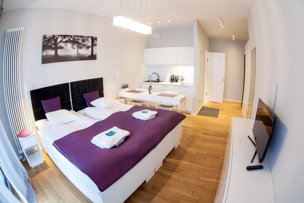 Apartamenty Triton Park Warszawa Eksteriør billede